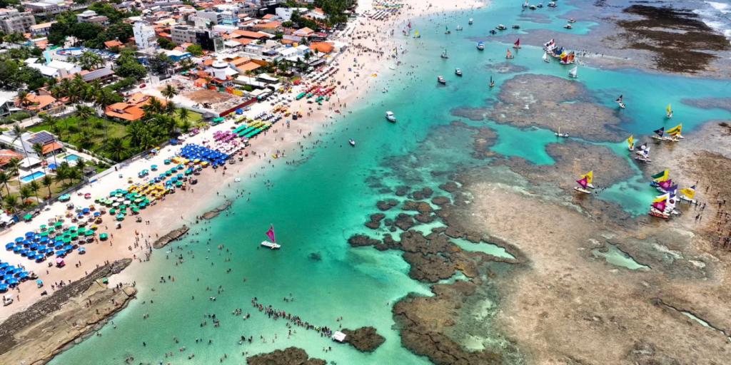 Porto de Galinhas – Praia de águas cristalinas